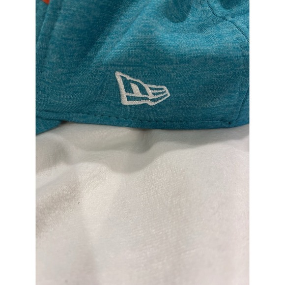 New Era 39Thirty Miami Dolphins NFL Hat‎ Cap Lg/XL Aqua Orange Stripe Soft - Picture 3 of 6